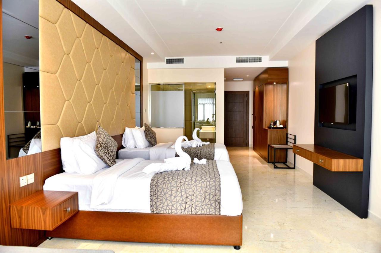 Be Inn Hotel Сиб Екстериор снимка